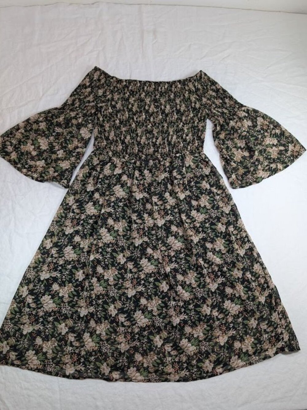 Mafadeny women's size Medium black floral off the shoulder short dress B18